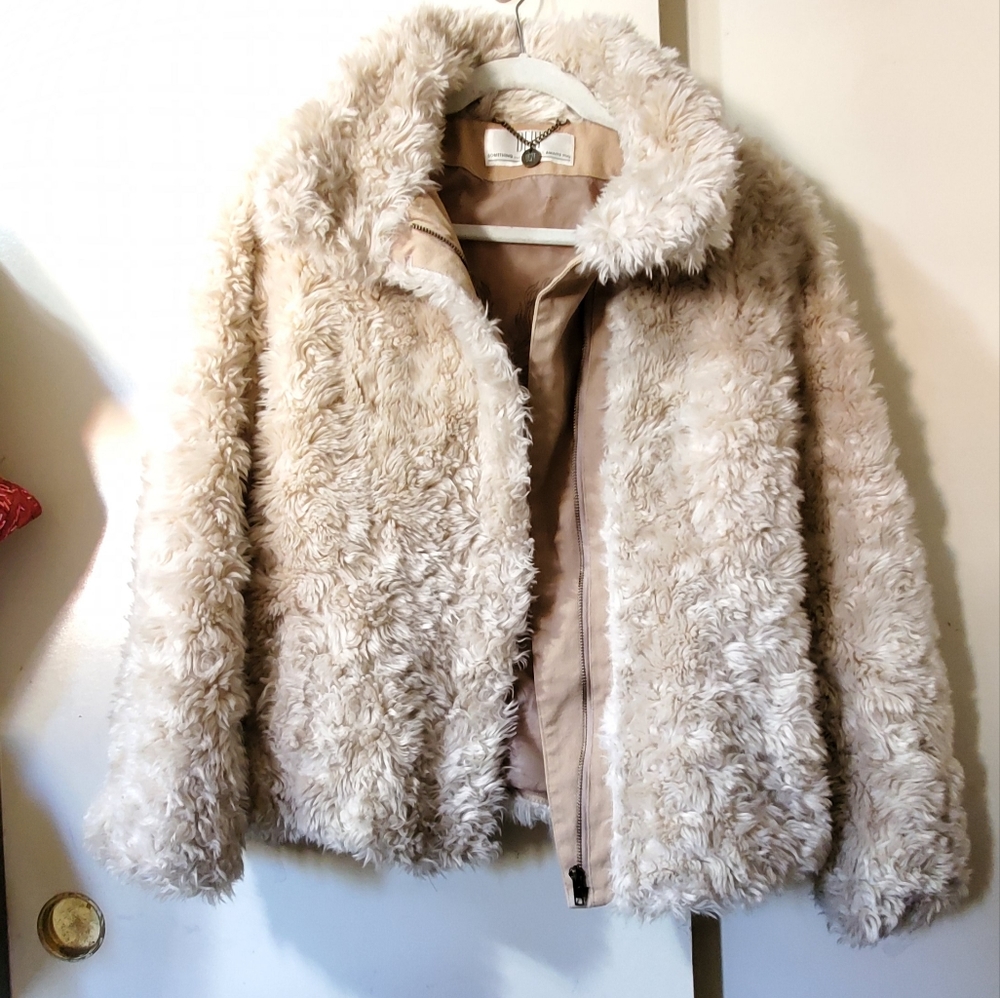 Furr jacket - Picture 2 of 4